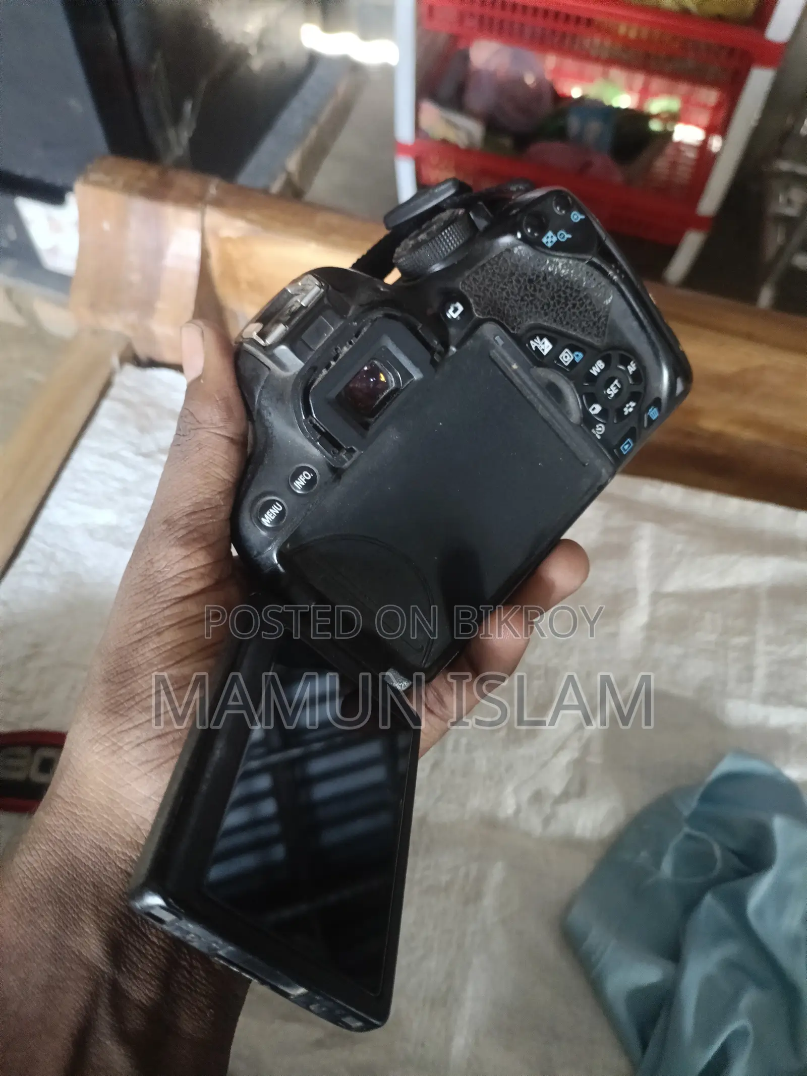 Canon 700d With 50mm Prime Lens Y