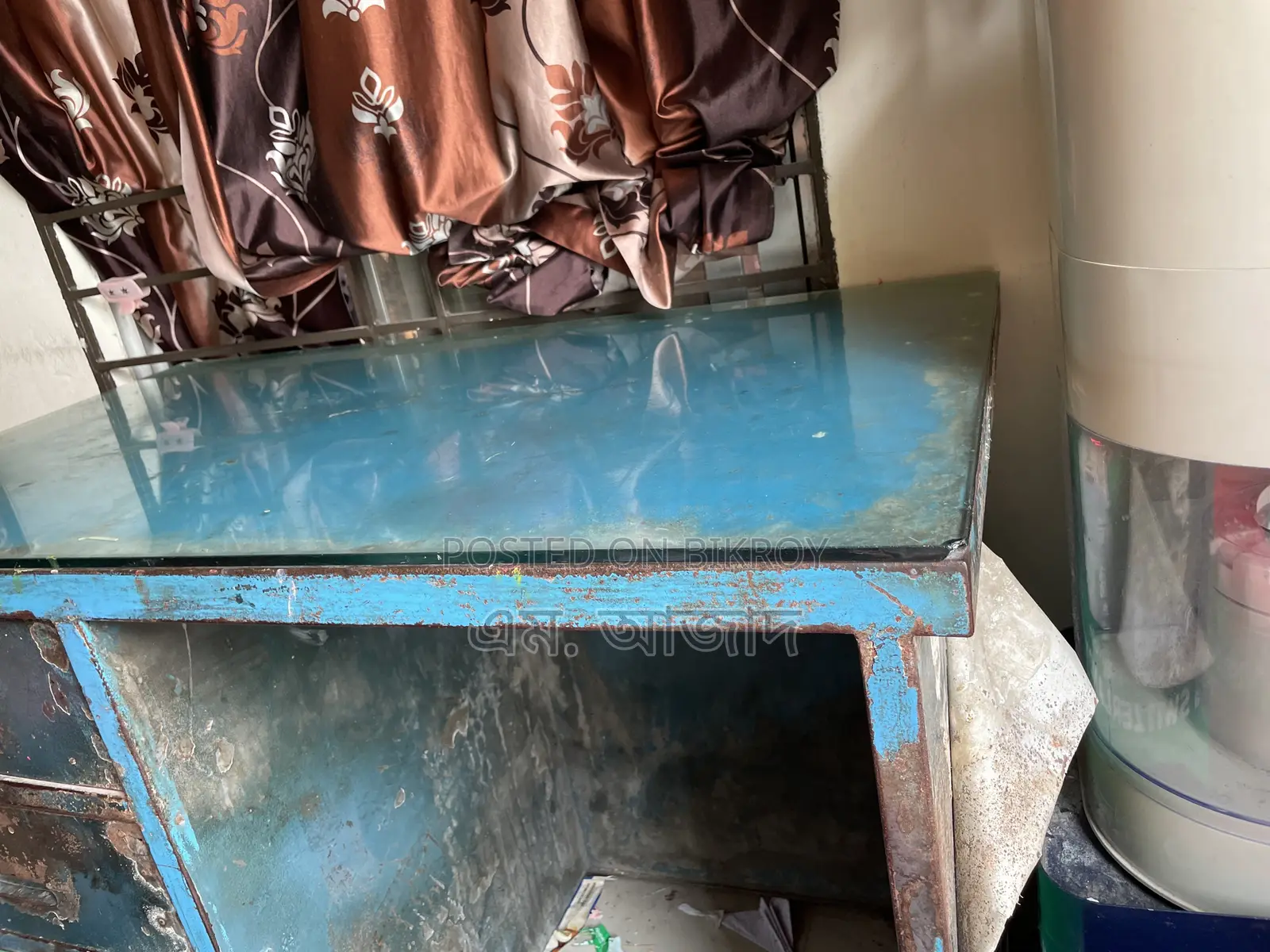Iron Steel Table