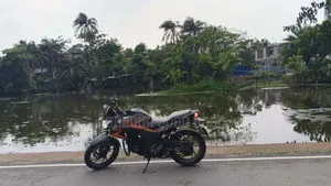 Honda CB 2022 Gray