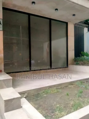 গুলশানে ১০০০ বর্গফুট নিচতলার কফি শপ/শোরুম ভাড়ার জন্য