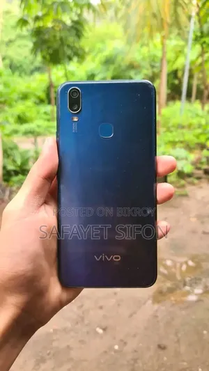 Vivo Y11 32 GB Blue