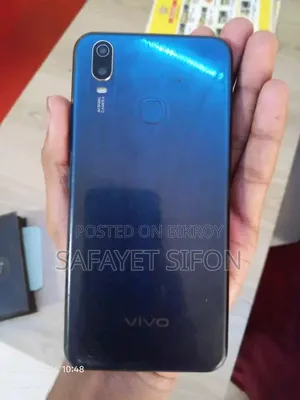 Vivo Y11 32 GB Blue