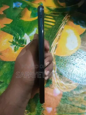 Vivo Y11 32 GB Blue