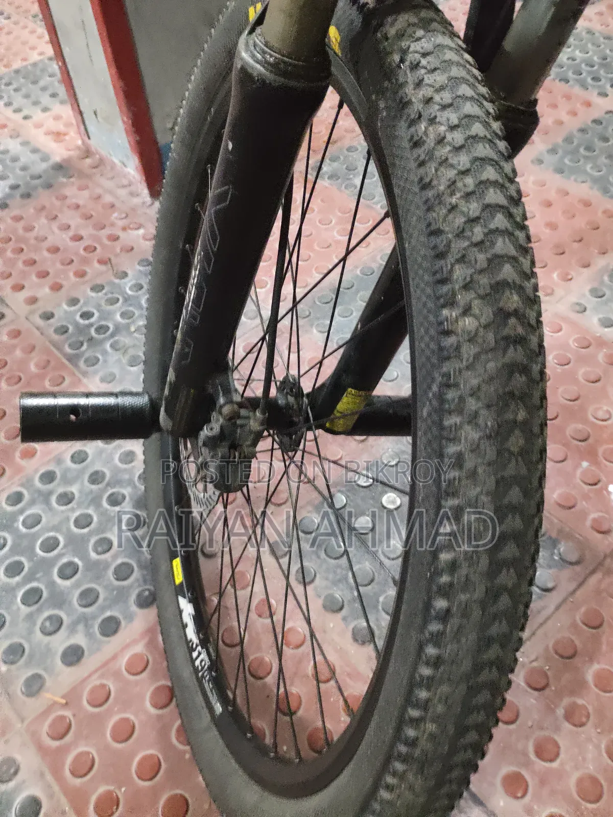 Stunt Cycle