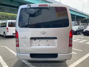 Toyota HiAce 2021 Silver