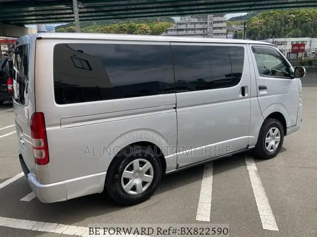 Toyota HiAce 2021 Silver