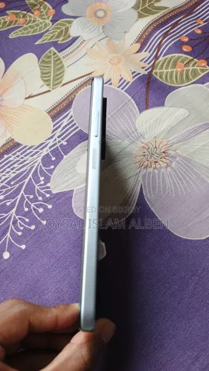 Itel Power 70 128 GB Silver