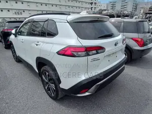 Toyota Corolla Cross 2021 Pearl