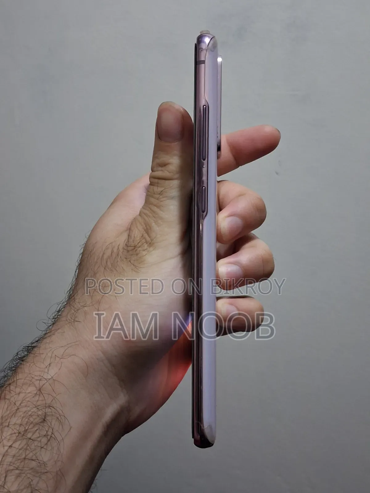 New Samsung Galaxy S20 FE 128 GB Purple
