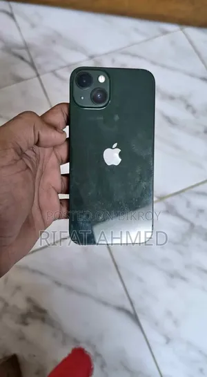 Apple iPhone 13 128 GB Green