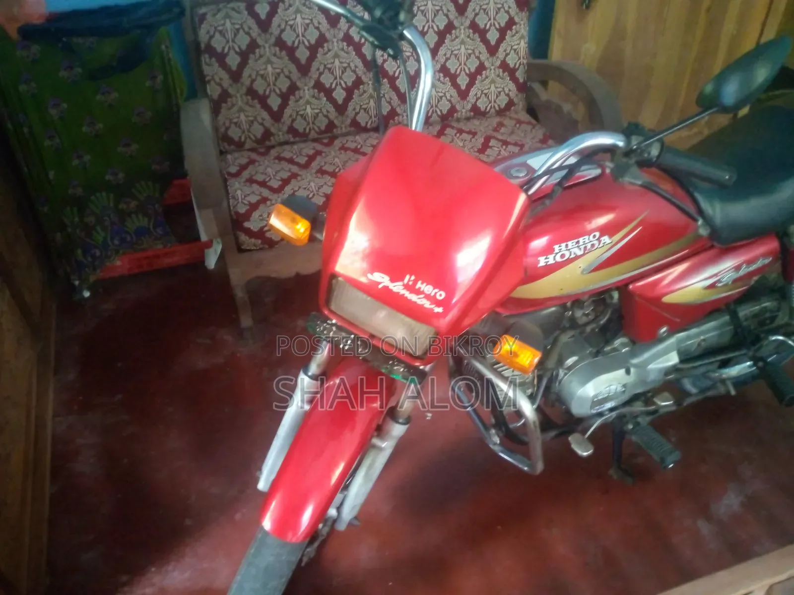 Hero Hunter 100 2016 Red