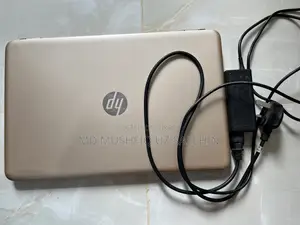 Laptop HP Pavilion 15 4GB Intel Core i5 HDD 1T