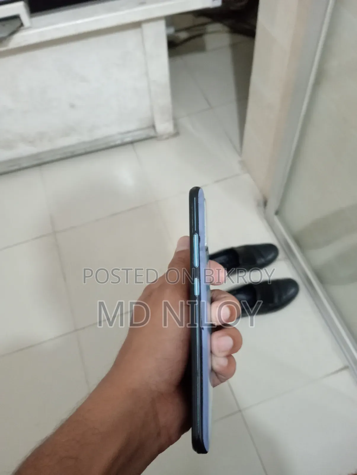 Vivo Y50 128 GB White