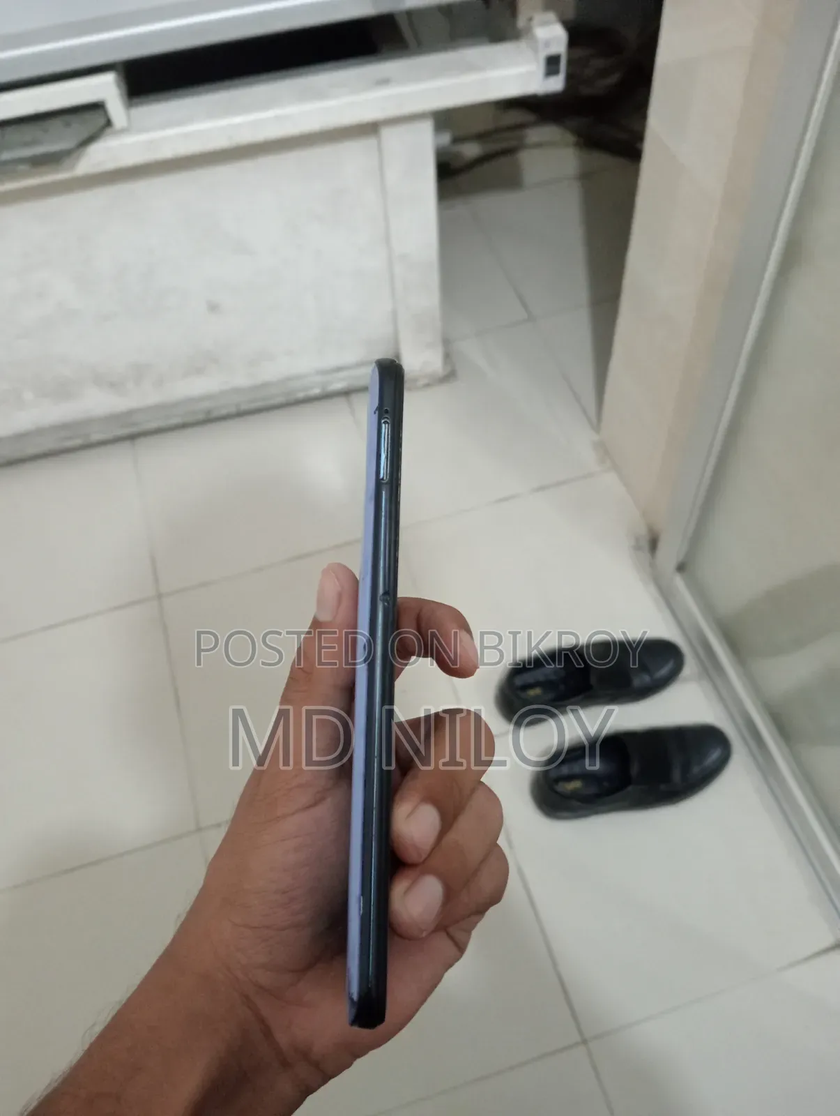 Vivo Y50 128 GB White