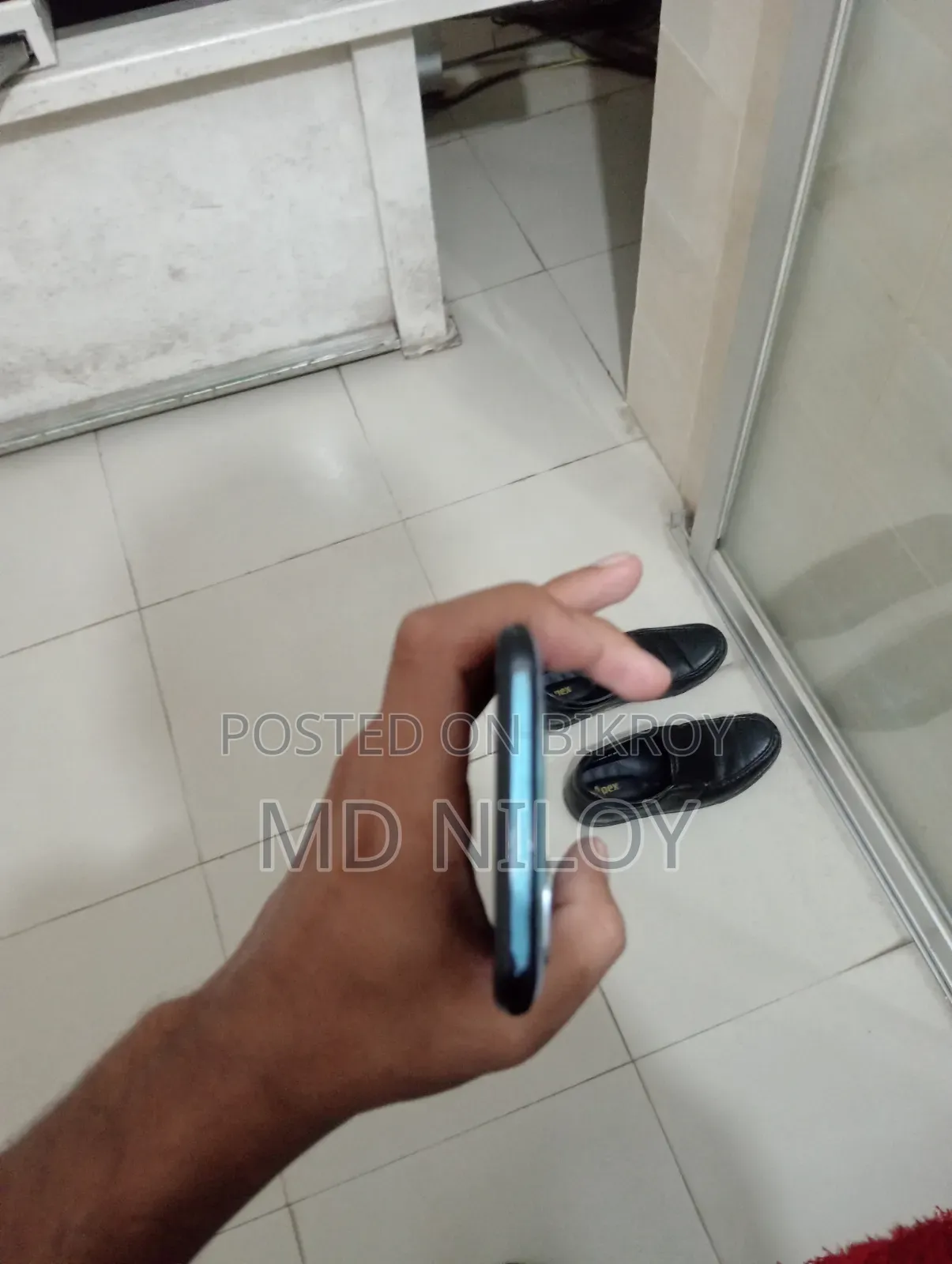 Vivo Y50 128 GB White