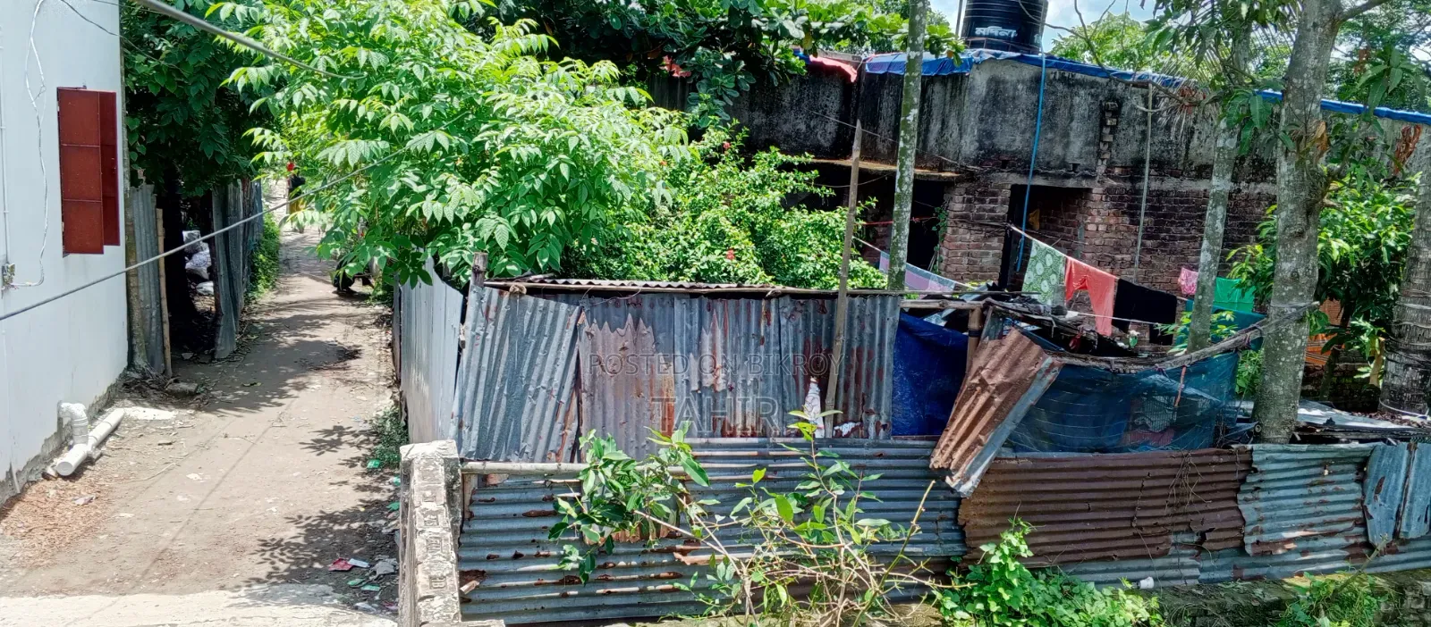 3bdrm House in ফুল ফ্রেশ জমি তিন, Khulna Sadar for Sale