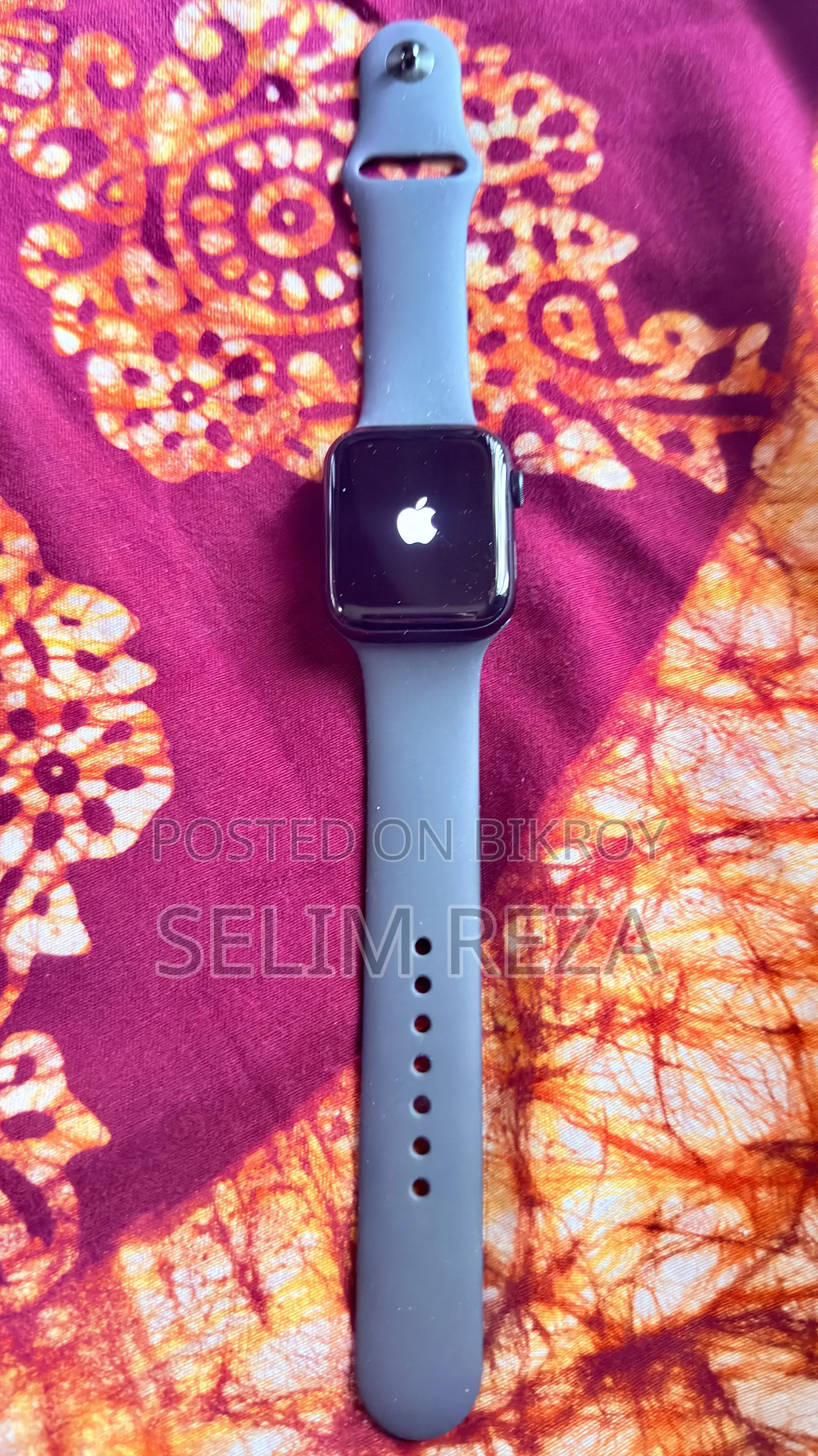 Apple Watch SE 3 For Sale