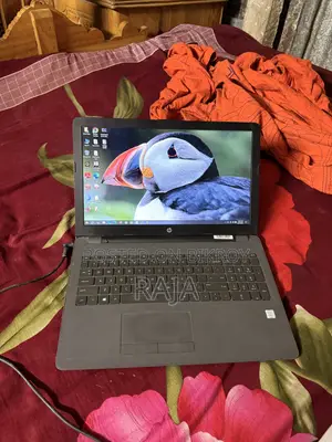 Laptop HP 8GB SSHD+SSD 256GB