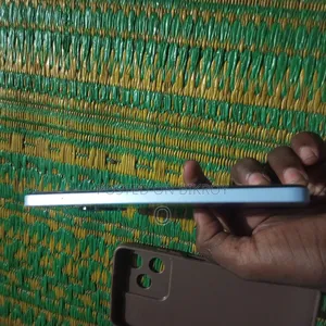 Realme Narzo 50 64 GB White