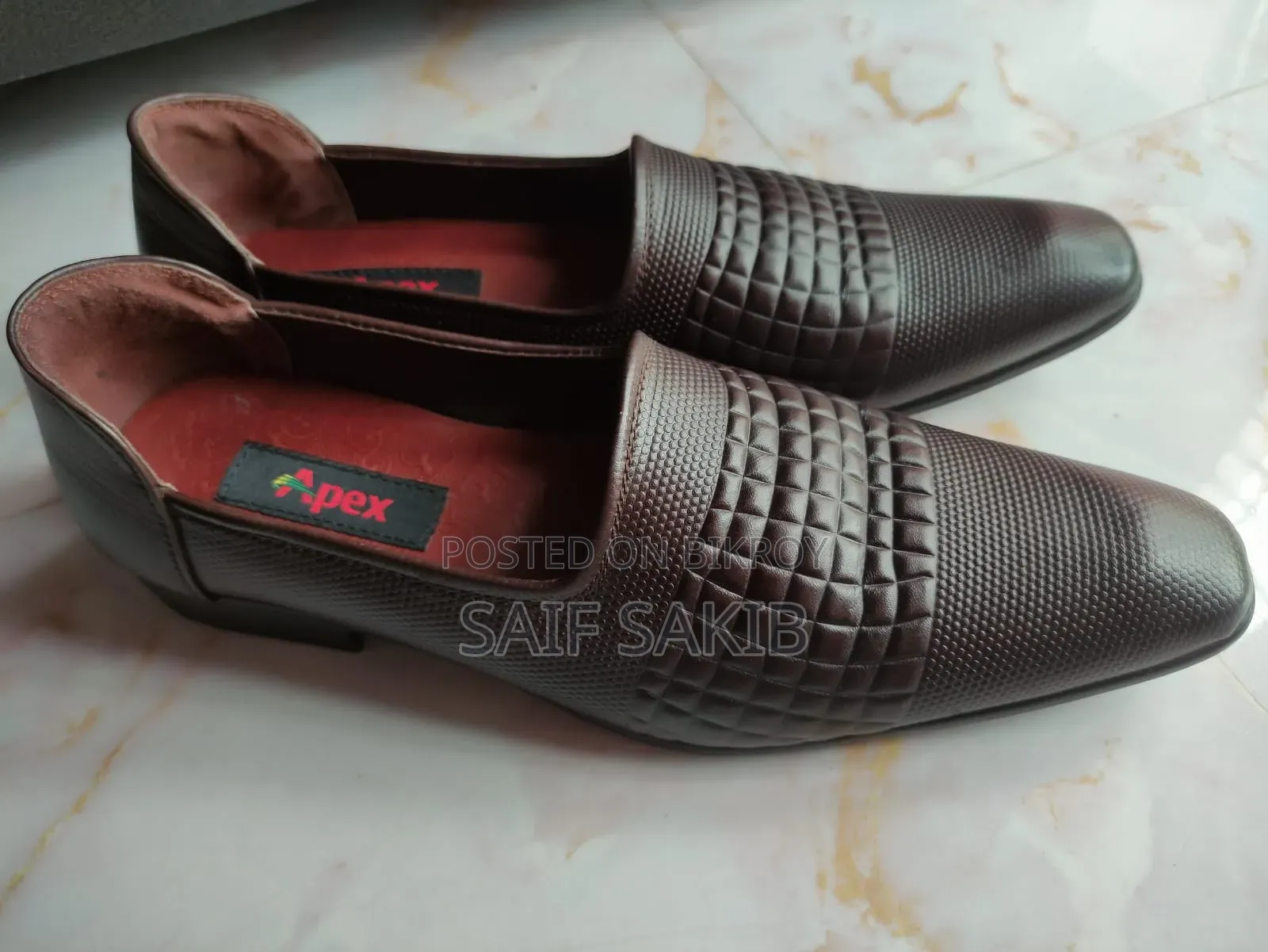 Apex Shoe Almost New