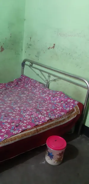 Bed for sale, 6/7 size, one side needs welding