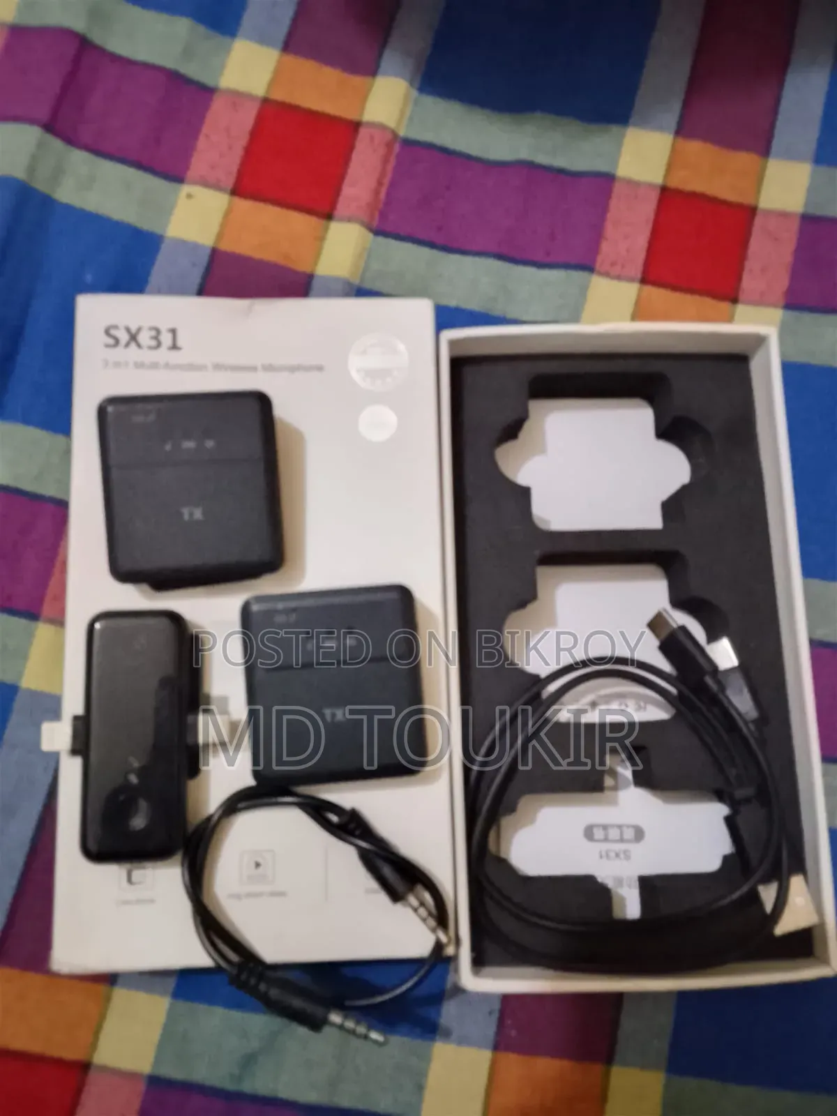Sx31 3-in-1 Wireless Lapel Microphone – Professional Mini Lavalier Mic