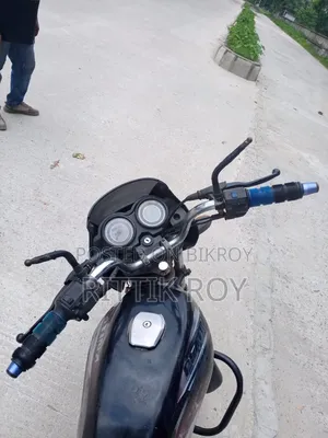 Bajaj Platina ১১০ ২০১৭ ব্ল্যাক