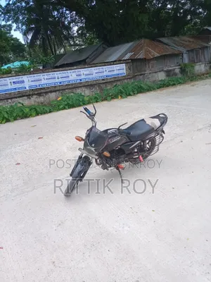 Bajaj Platina ১১০ ২০১৭ ব্ল্যাক