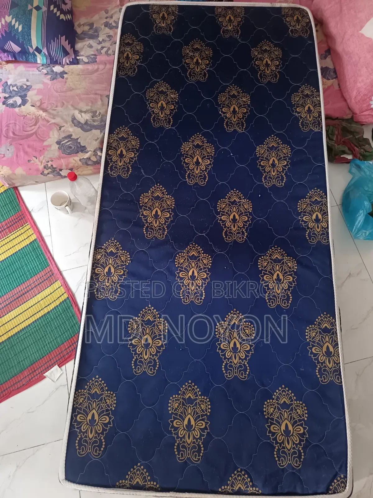 সিঙ্গেল ম্যাট্রেস