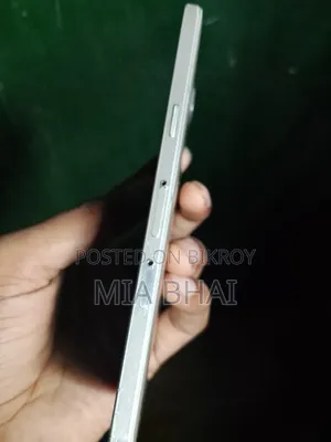 স্যামসাং গ্যালাক্সি এ৫ ১৬ জিবি গোল্ড