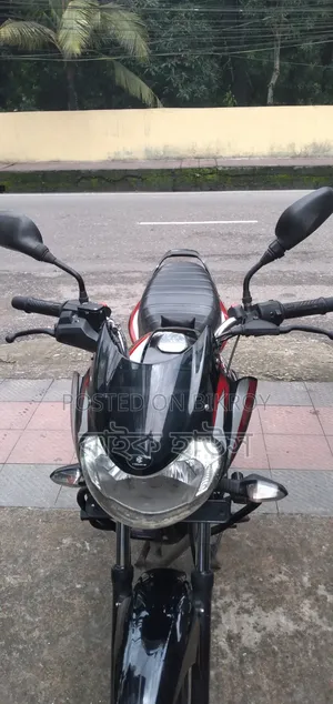Bajaj Discover 110 2022 Black