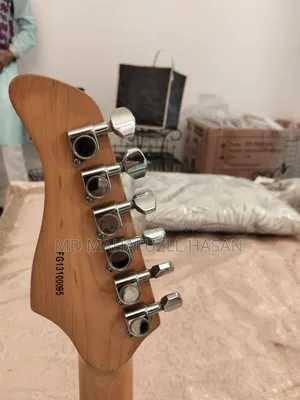 ইলেকট্রিক গিটার