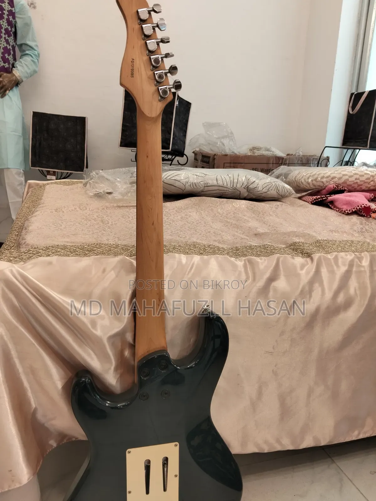 ইলেকট্রিক গিটার