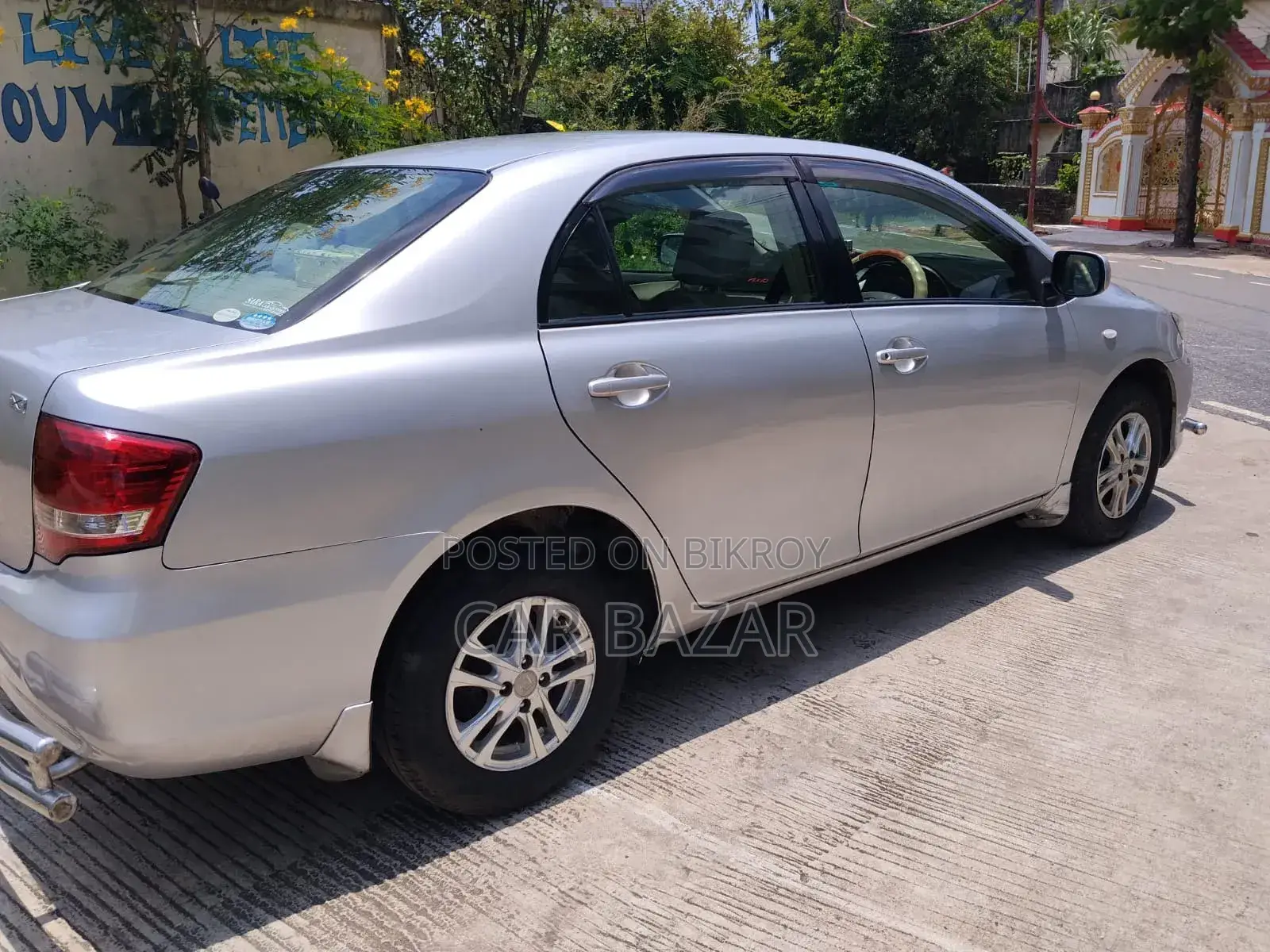 Toyota Axio 2009 Silver
