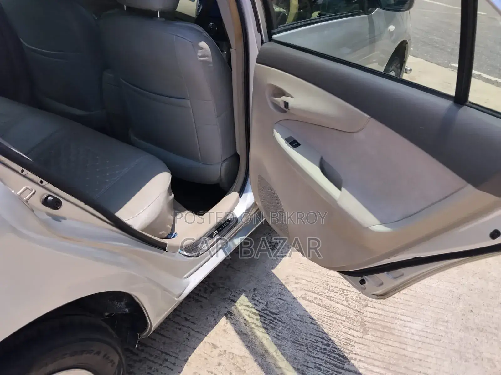 Toyota Axio 2009 Silver