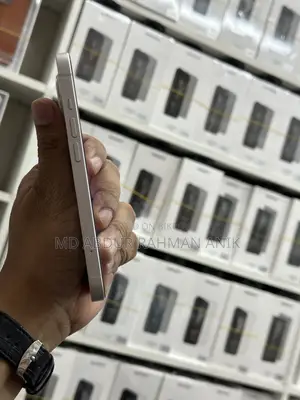 Apple iPhone 13 128 GB White