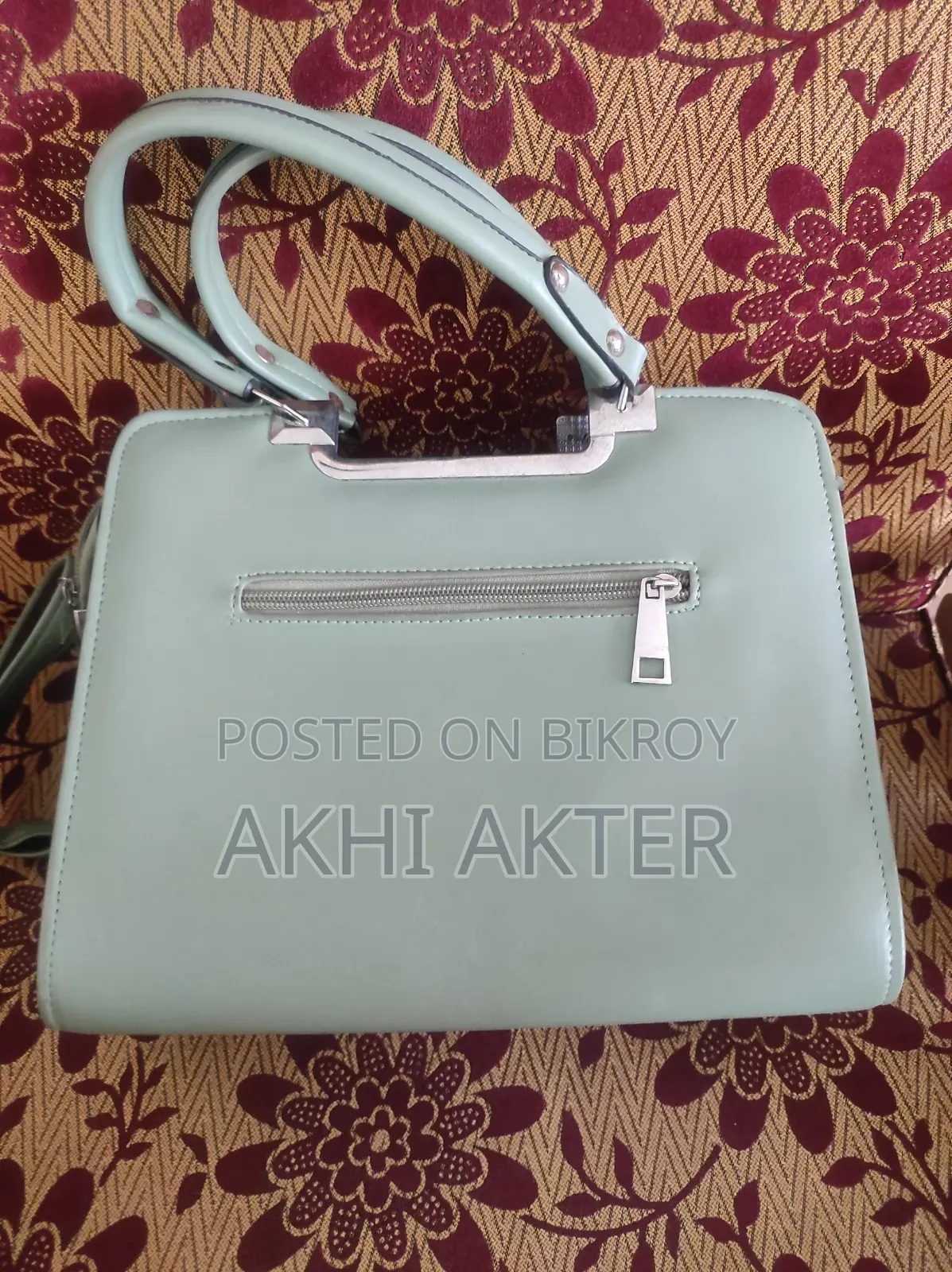 Urgent Bag Sell Post