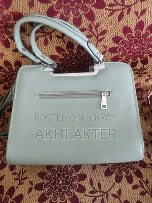 Urgent Bag Sell Post