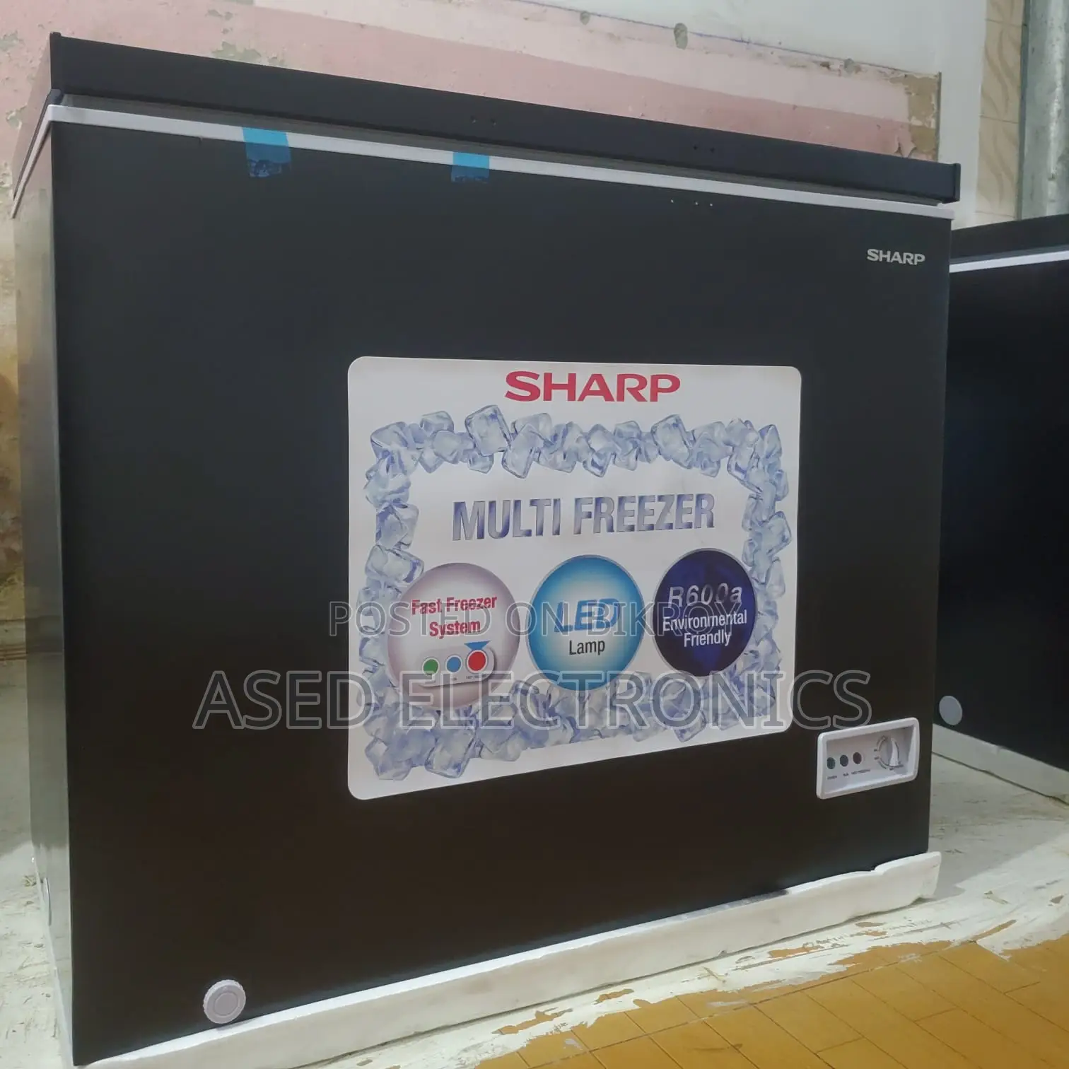 Sharp Deep Freezer Sjc-238-bk - 220 Ltr - Black
