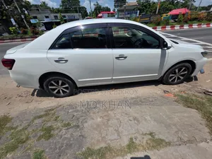 Toyota Premio 2017 Pearl