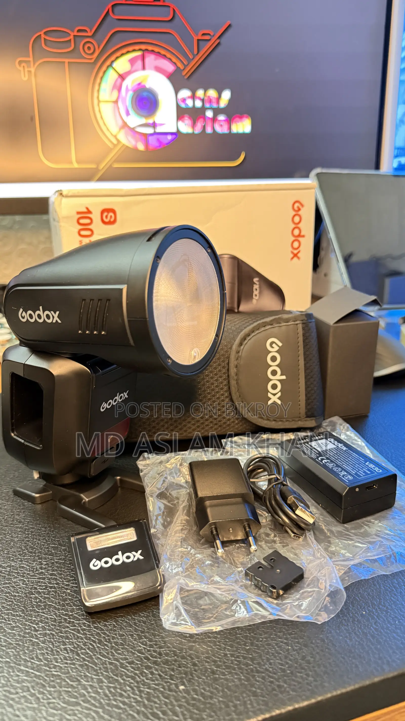 Godox V100 Flash for Sony (Ideal for Portrait Photography)