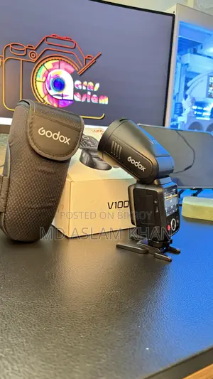 Godox V100 Flash For Sony (Ideal For Portrait Photography)