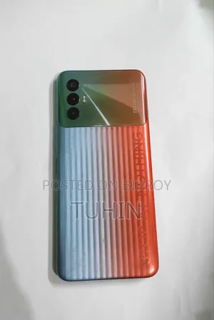 Tecno Spark 8 Pro 64 GB