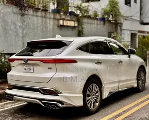 Toyota Harrier Hybrid Z 2020 Pearl