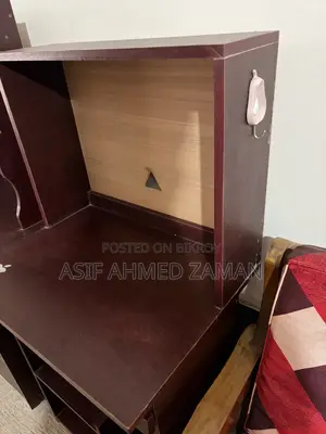কম্পিউটার টেবিল ২ ফুট × ১.৫ ফুট | স্টাডি টেবিল | ভালো কন্ডিশন