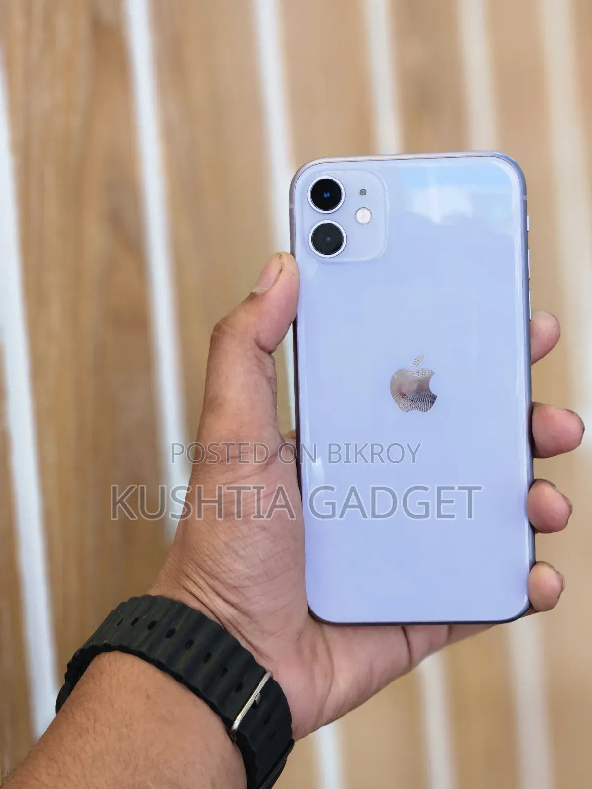 Apple iPhone 11 64 GB Purple