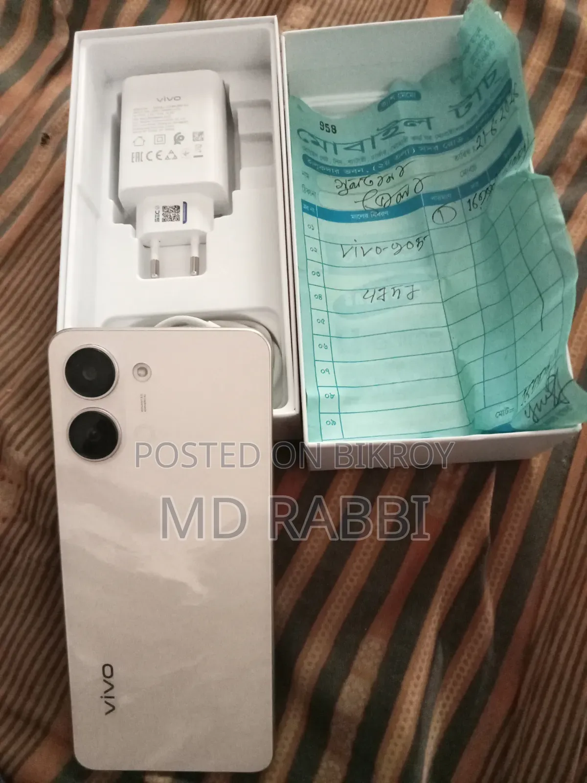 New Vivo Y50 128 GB Rose Gold