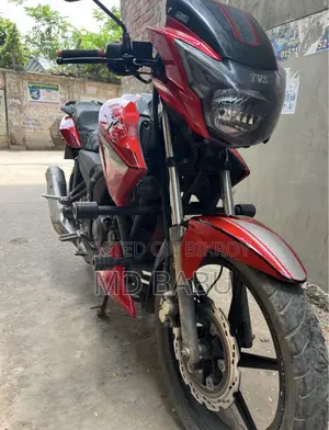 টিভিএস অ্যাপাচি আরটিআর ১৬০ ২ভি ২০১৮ লাল