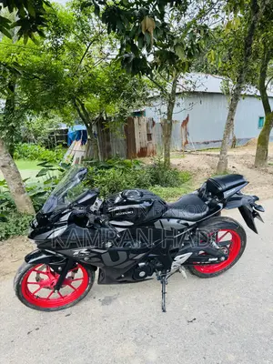 Suzuki GSX-R 2023 Black