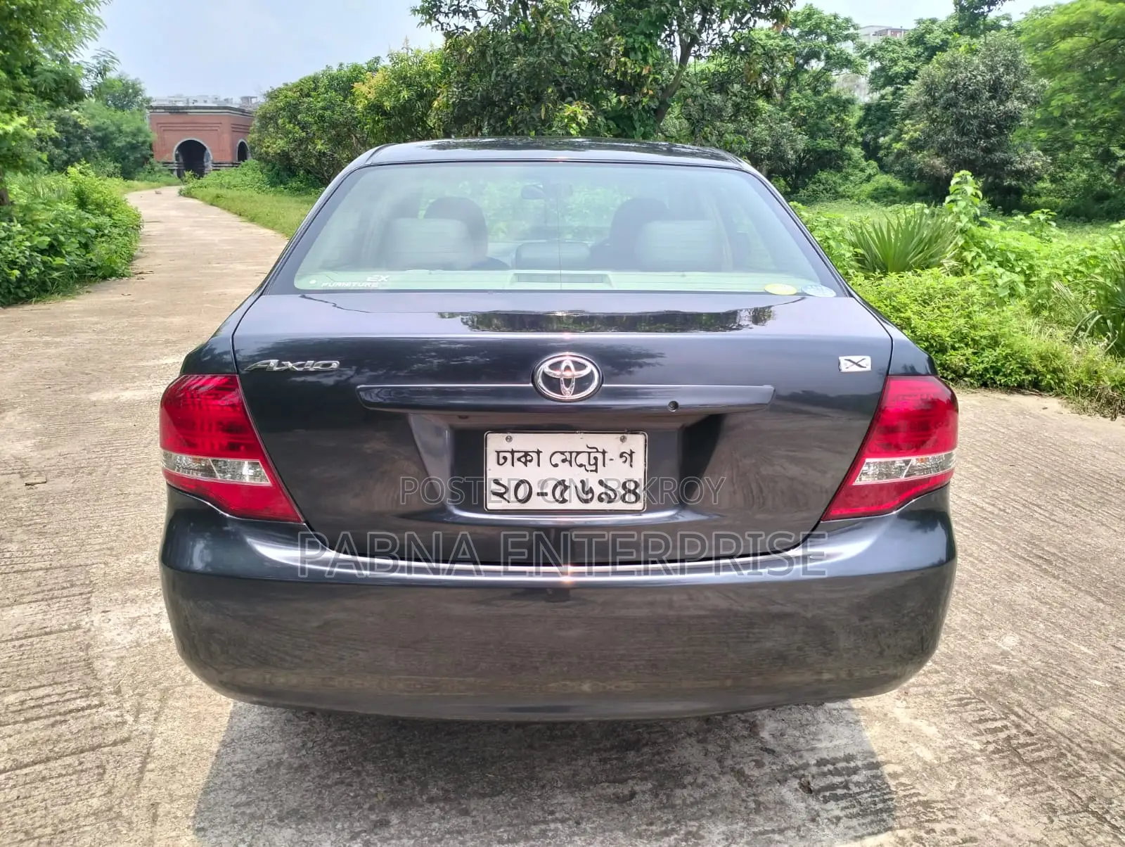 Toyota Axio 2011 Gray